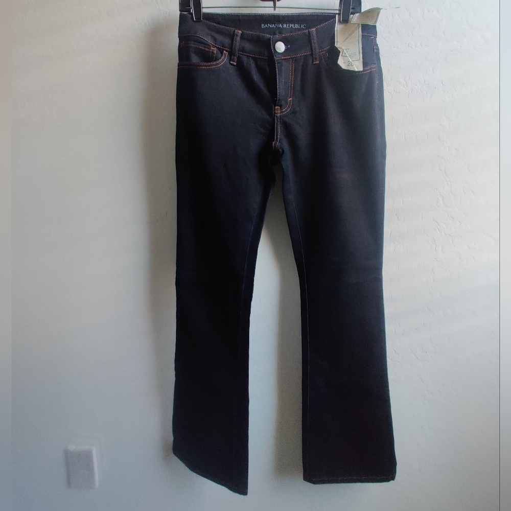 🆕 Banana Republic Dark Blue wash Curvy Boot cut Cotton-blend Jeans 👖(28)